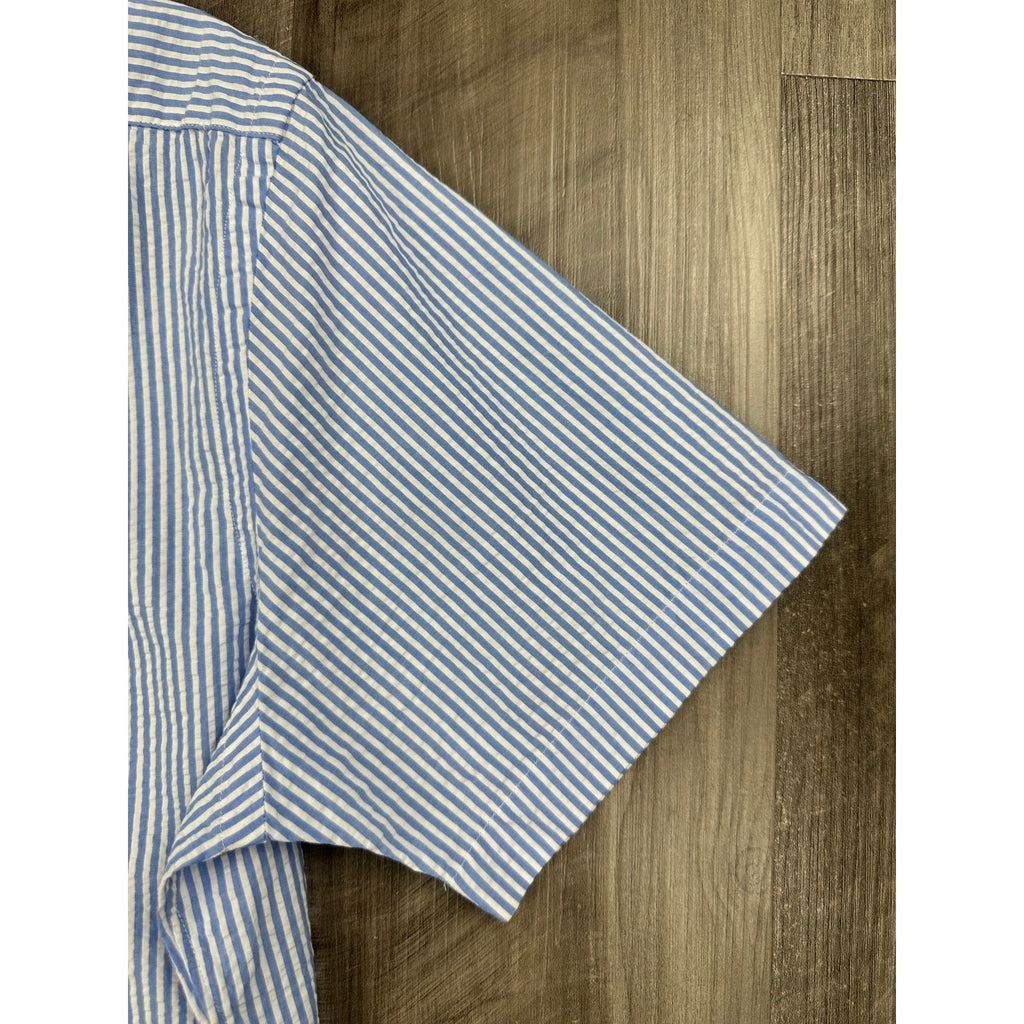 Polo Ralph Lauren Seersucker Untucked Fit Guaranteed to Wrinkle Short Sleeve Shirt in Blue, White — Size Medium