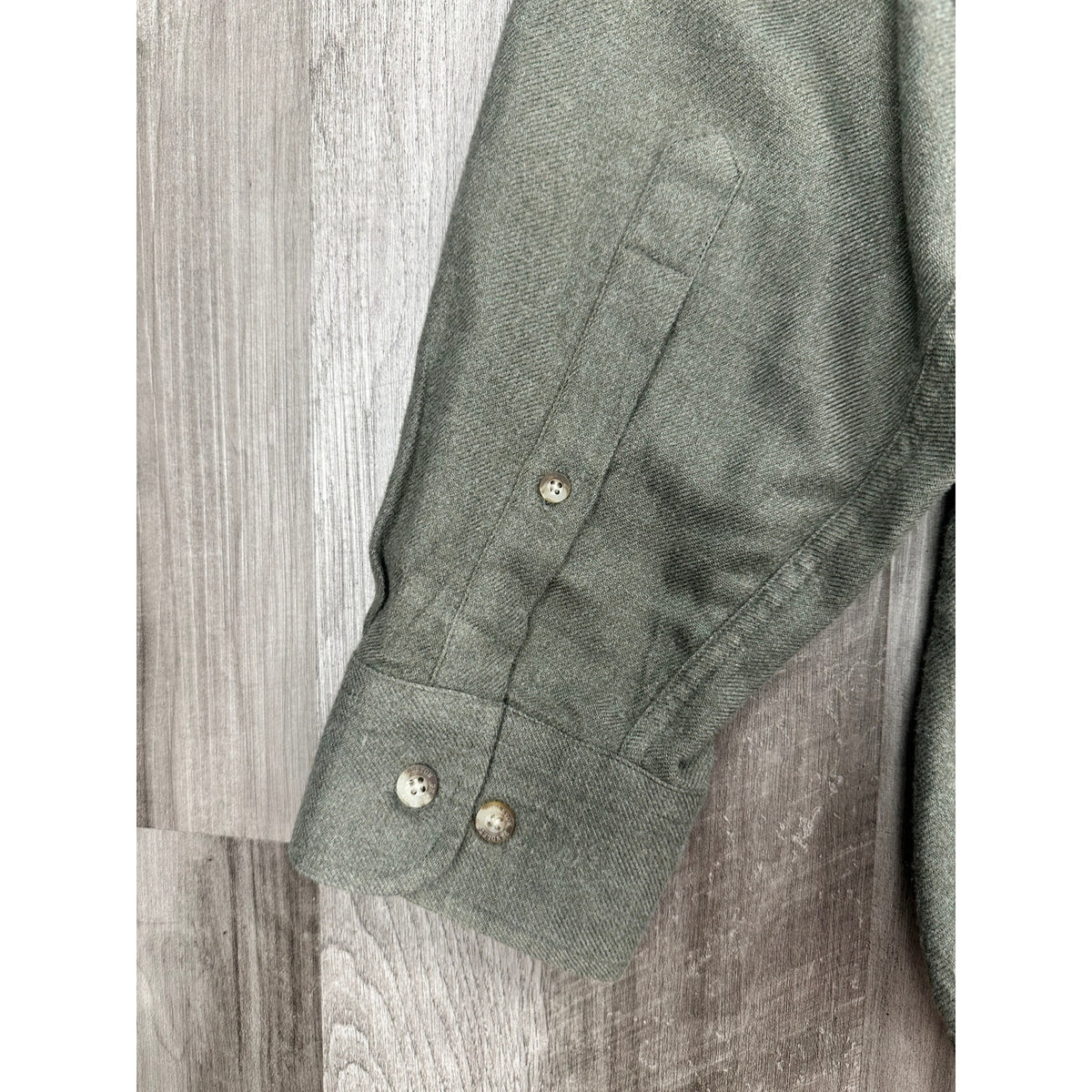 Pendleton Burnside Flannel Two Pocket Long Sleeve Button Down Shirt — Size XL // Preowned