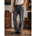 Mugsy Mags Modern Slim Straight Stretch Jean in Washed Black — Size 30x30 // Preowned