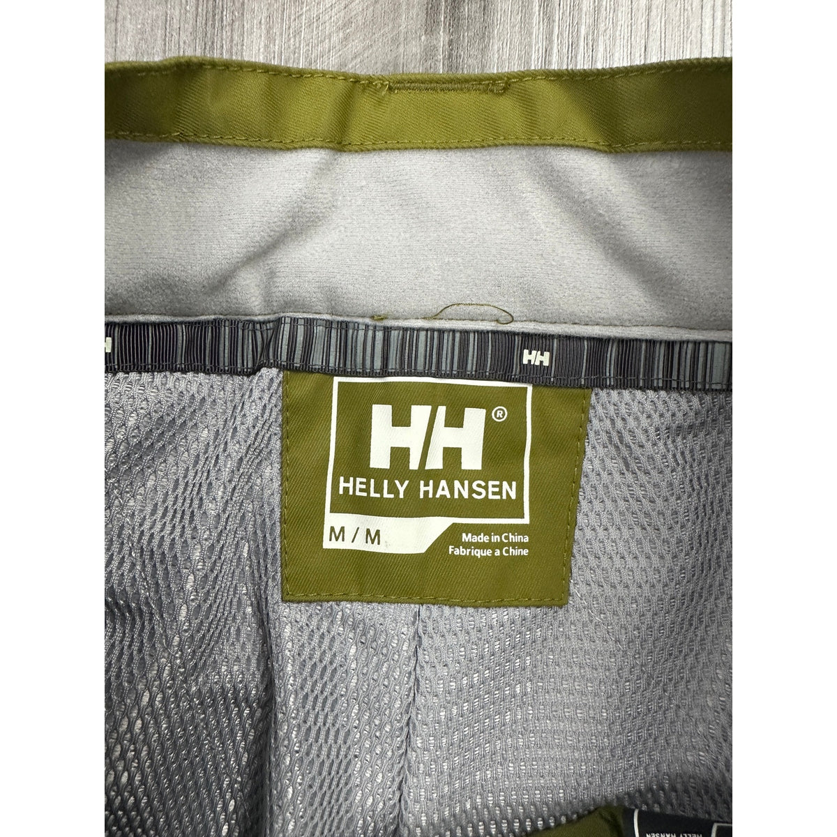 Helly Hansen Vintage Manmade Segment Technical Ski Snowboard Cargo Pants — Size Medium // Preowned