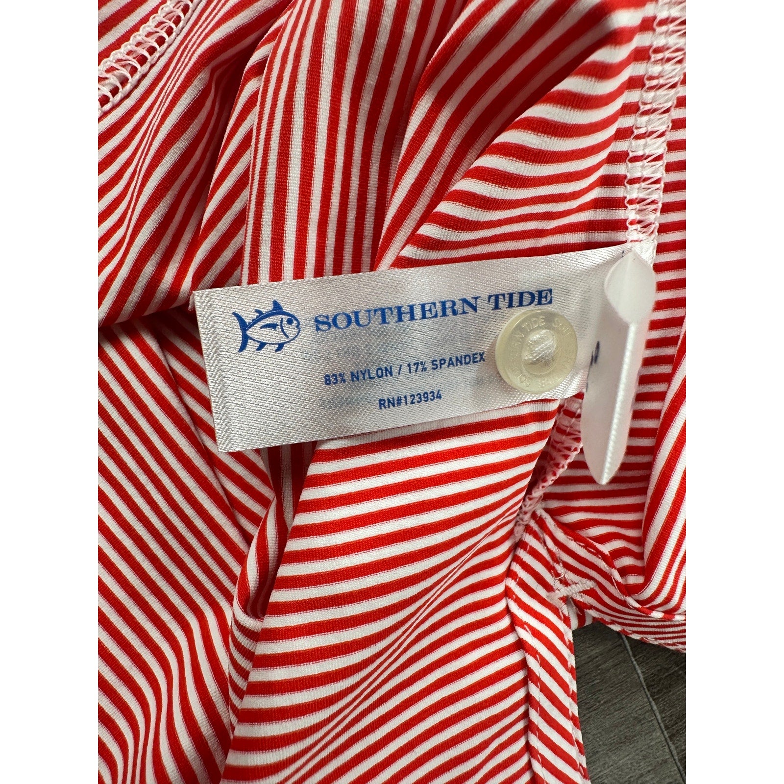 Southern Tide Brrr Meadowbrooke Striped Golf Polo in Poppy Red and White — Size Small