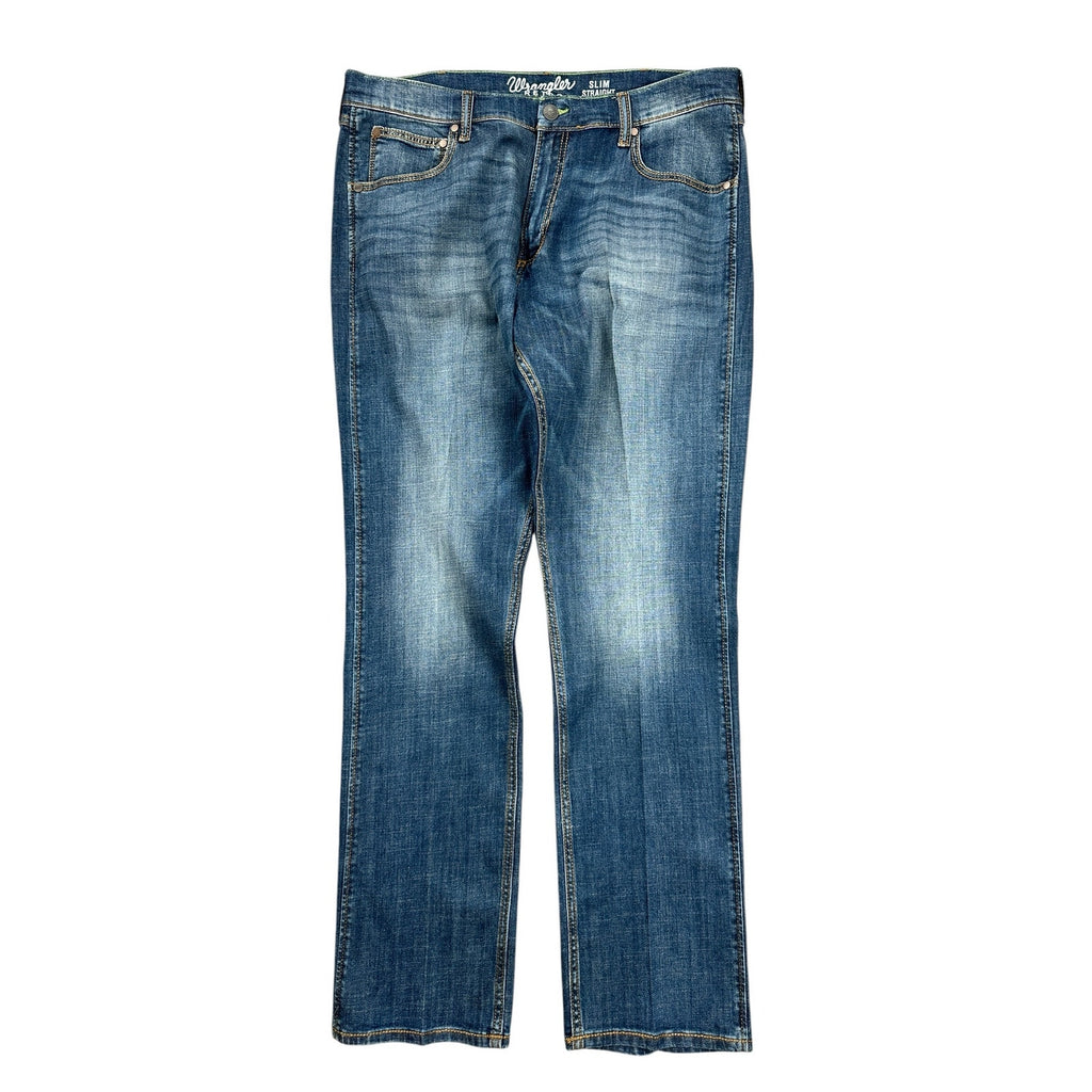 Wrangler Retro Slim Straight Cottonwood Jean in Blue — Size 36x34 // Preowned