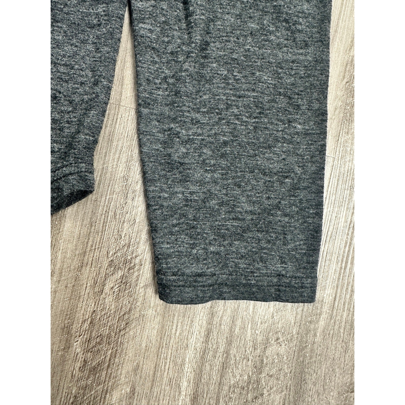 GoodLife Long Sleeve Crew Neck Tee in Heather Charcoal — Size Large