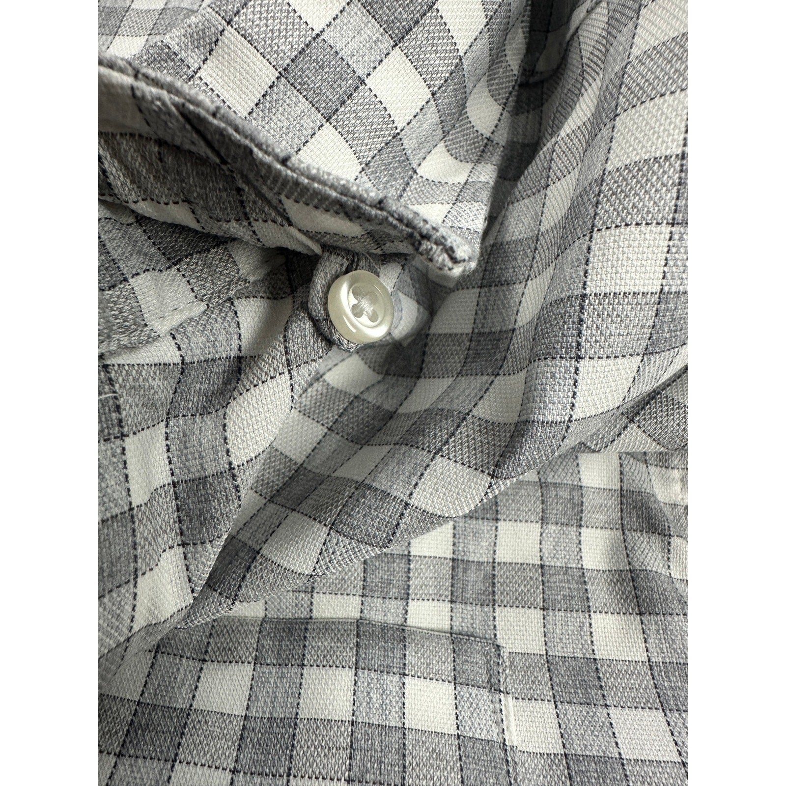 Johnnie-O Allworth Performance Checkered Long Sleeve Button Down in Light Gray — Size XL