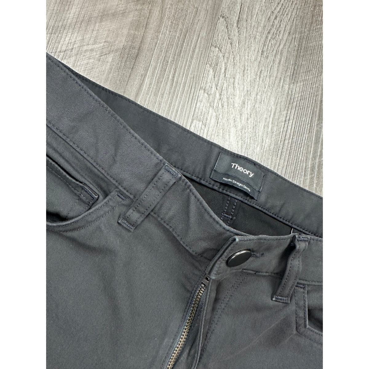 Theory Haydin Straight Slim Fit 5 Pocket Pants — Size 30 // Preowned