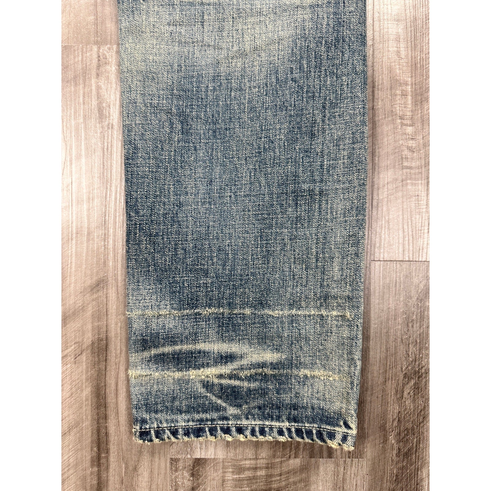 Neighborhood 242 DP-MID Made in Japan Jeans in Blue — Size Large // Preowned