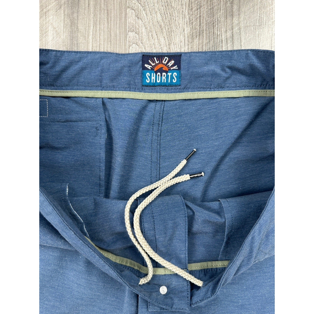 Faherty All Day Hybrid Drawstring Shorts in Navy — Size 38 // Preowned
