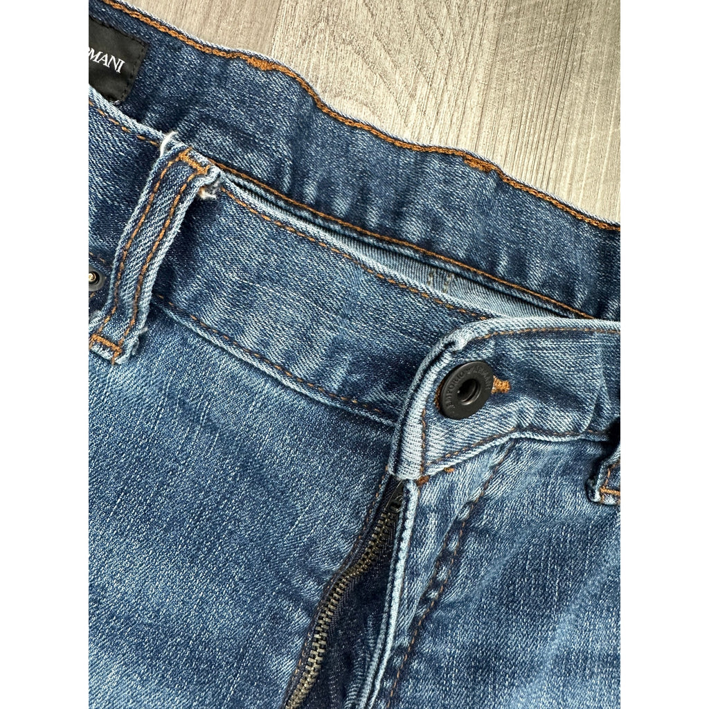 Emporio Armani J31 Regular Straight Leg Jeans — Size 34x32 // Preowned