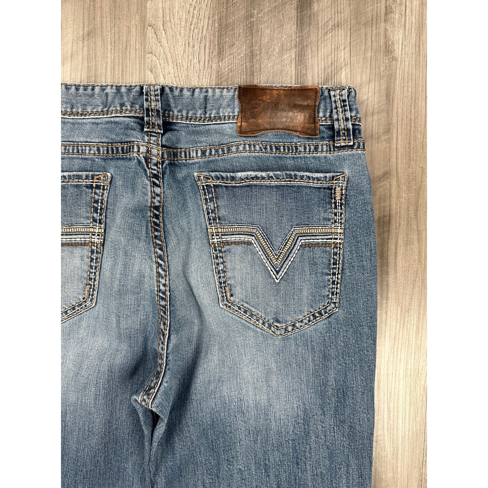 Rock & Roll Denim Double Barrel Relaxed Straight Leg Jean in Blue — Size 36x34 // Preowned