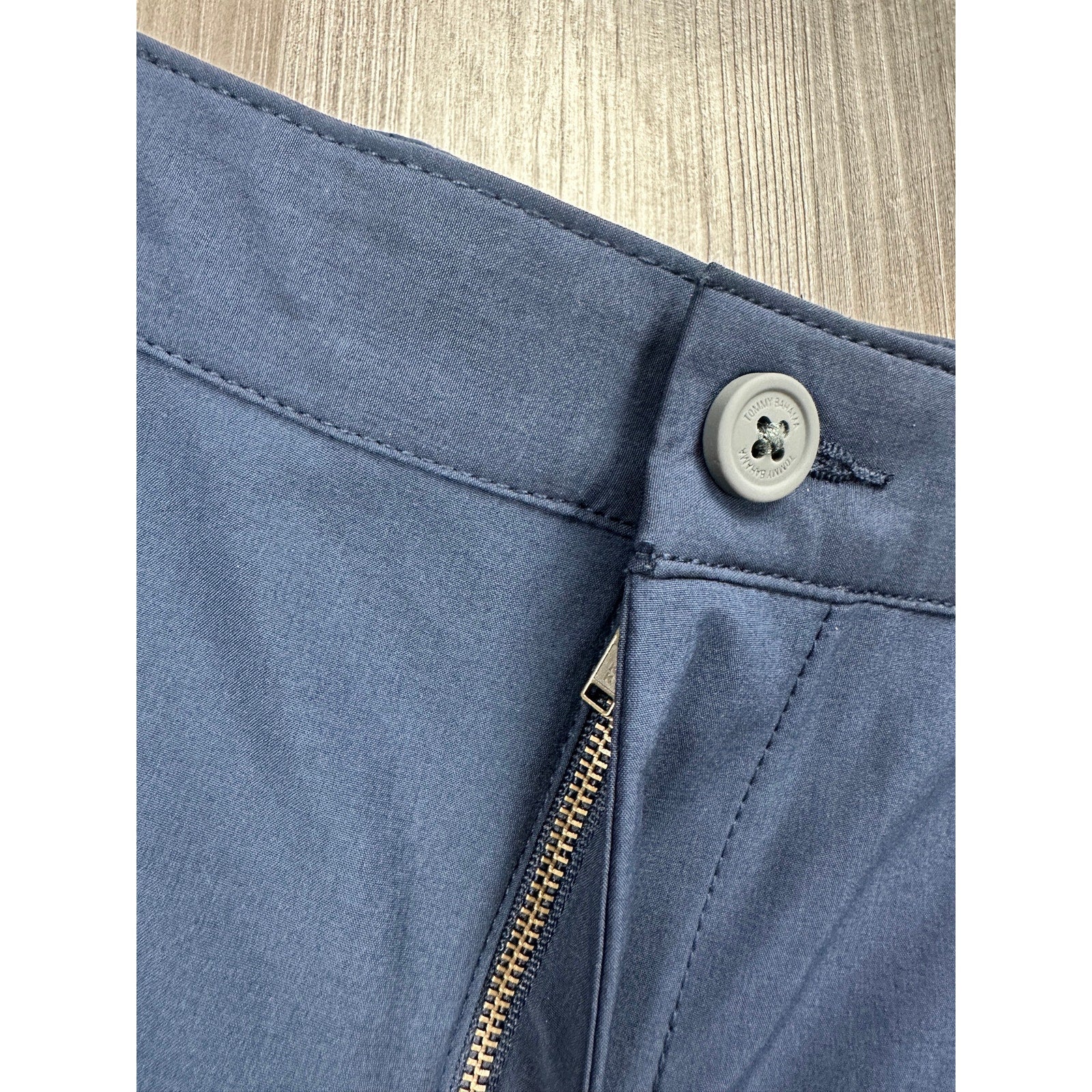 Tommy Bahama Regular Fit Basic Performance Shorts in Navy — Size 34