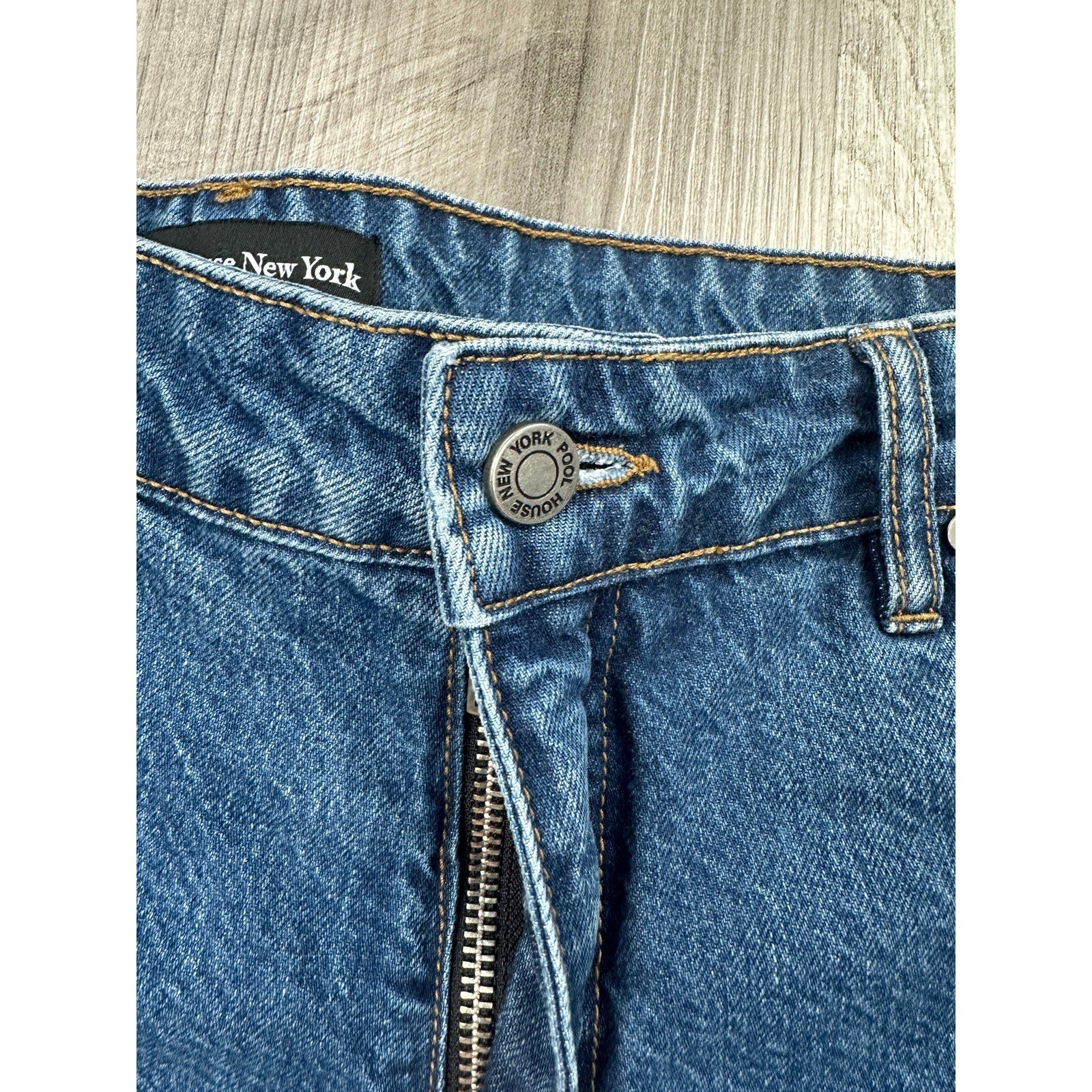 Pool House New York Wide Leg Straight Jeans in Blue — Size 38 // Preowned