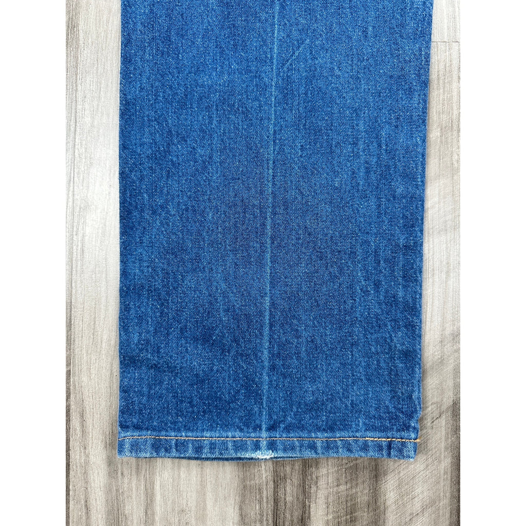 Wrangler Made in USA Vintage Cowboy Cut Original Fit Jeans in Blue — Size 40x30 // Preowned