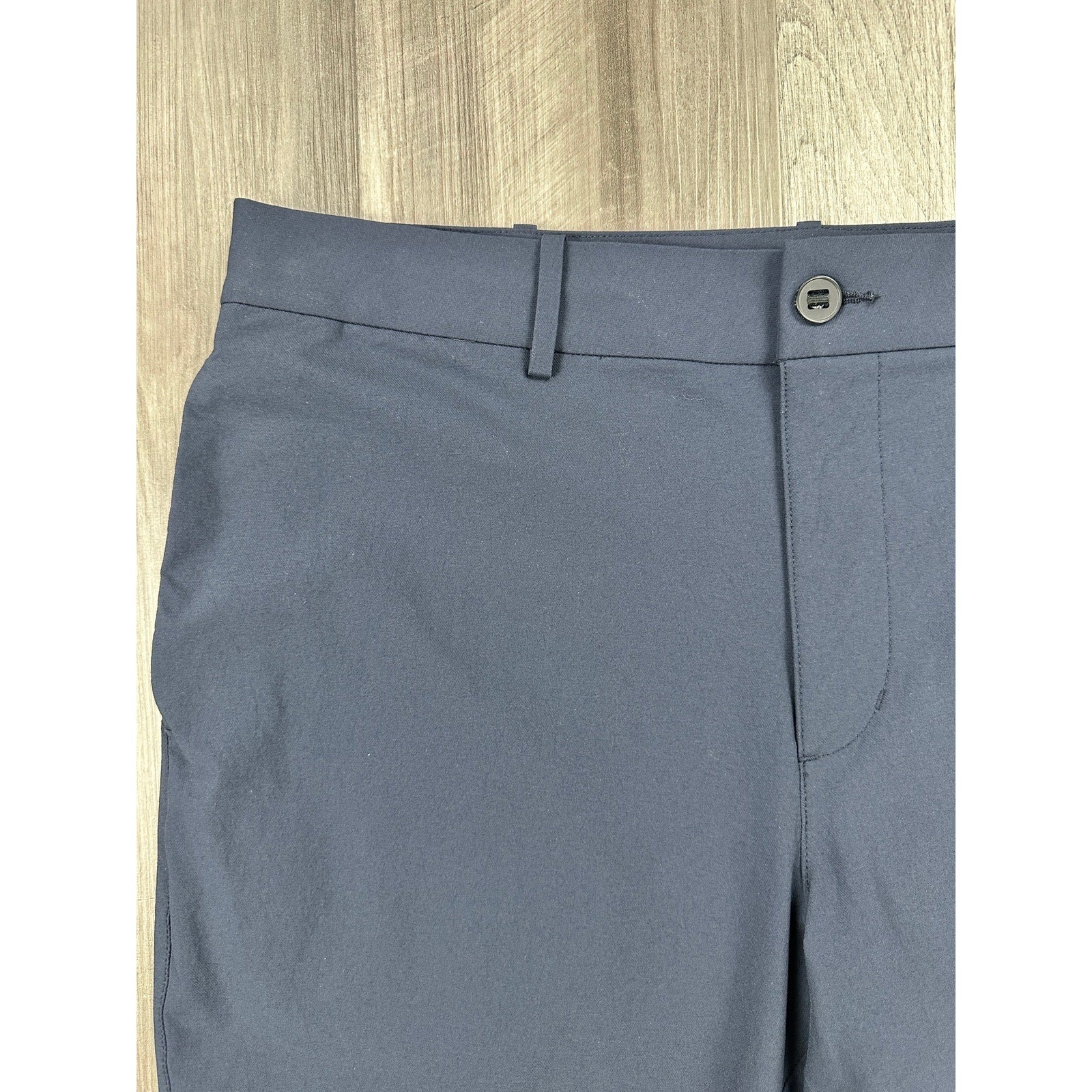 Western Rise Evolution Hybrid Chino Shorts in Navy — Size 35 // Preowned