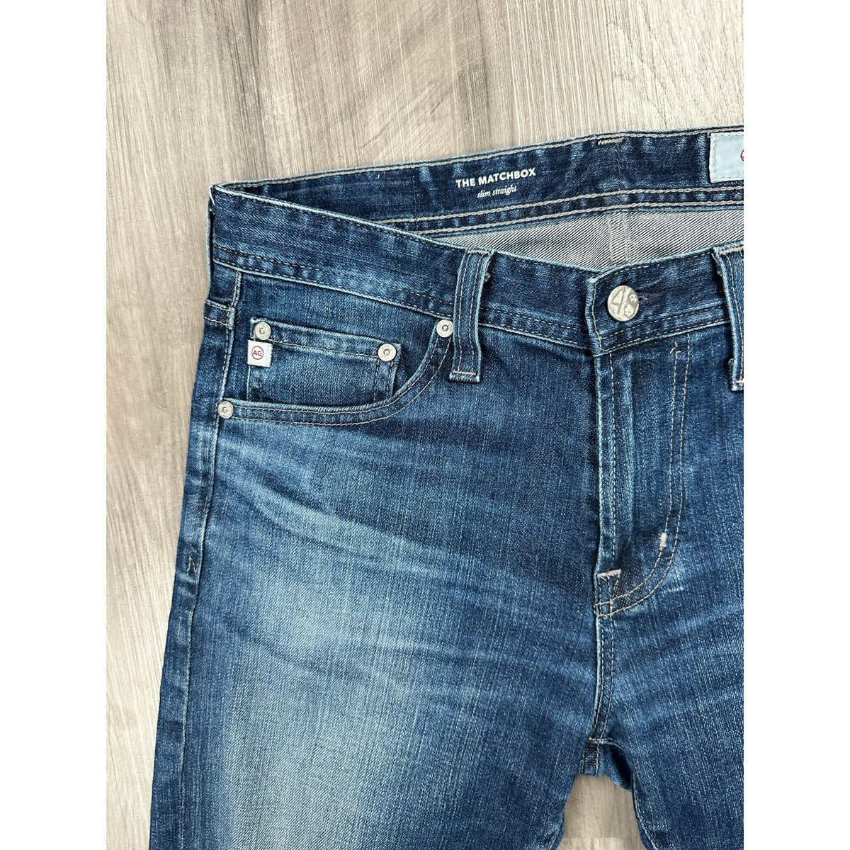 AG Adriano Goldschmied The Matchbox Slim Straight 15-Year Wash Lead Stretch Made in USA Jeans — Size 30 // Preowned