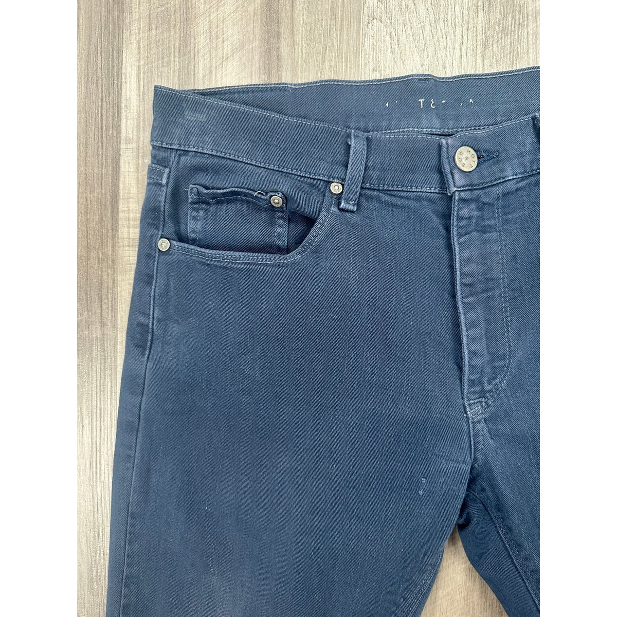 Mott & Bow Mercer Slim Fit Dark Wash Jeans — Size 31x32 // Preowned