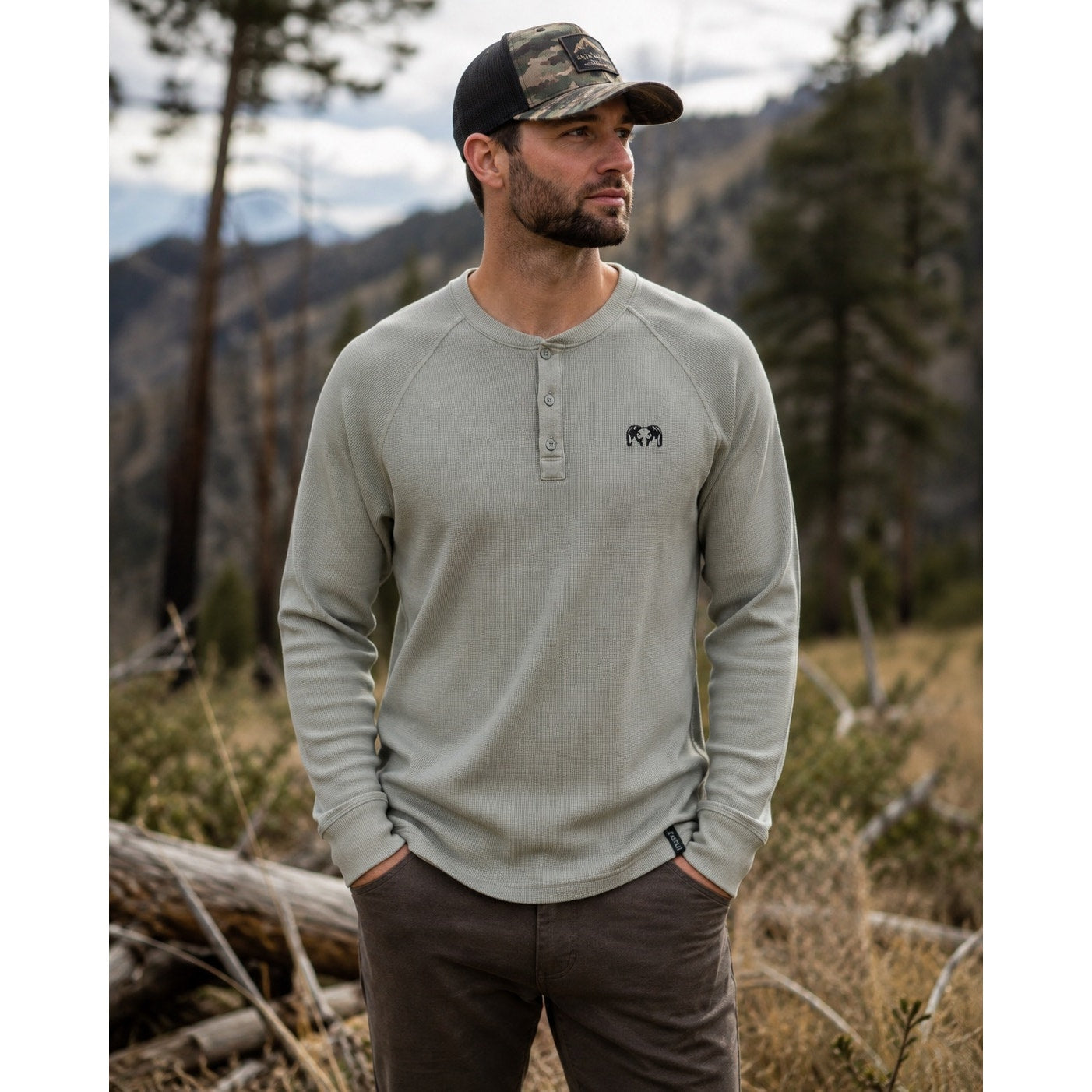 Kuiu Waffle Knit Thermal Henley in Gray — Size Large // Preowned