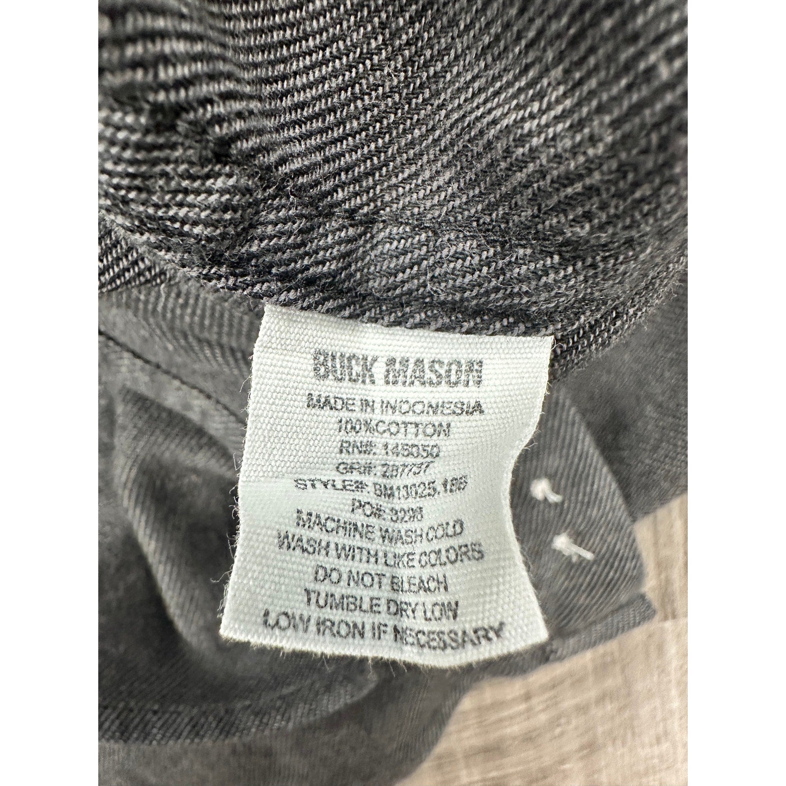 Buck Mason One Pocket Long Sleeve Button Down in Black and Charcoal — Size Large // Preowned