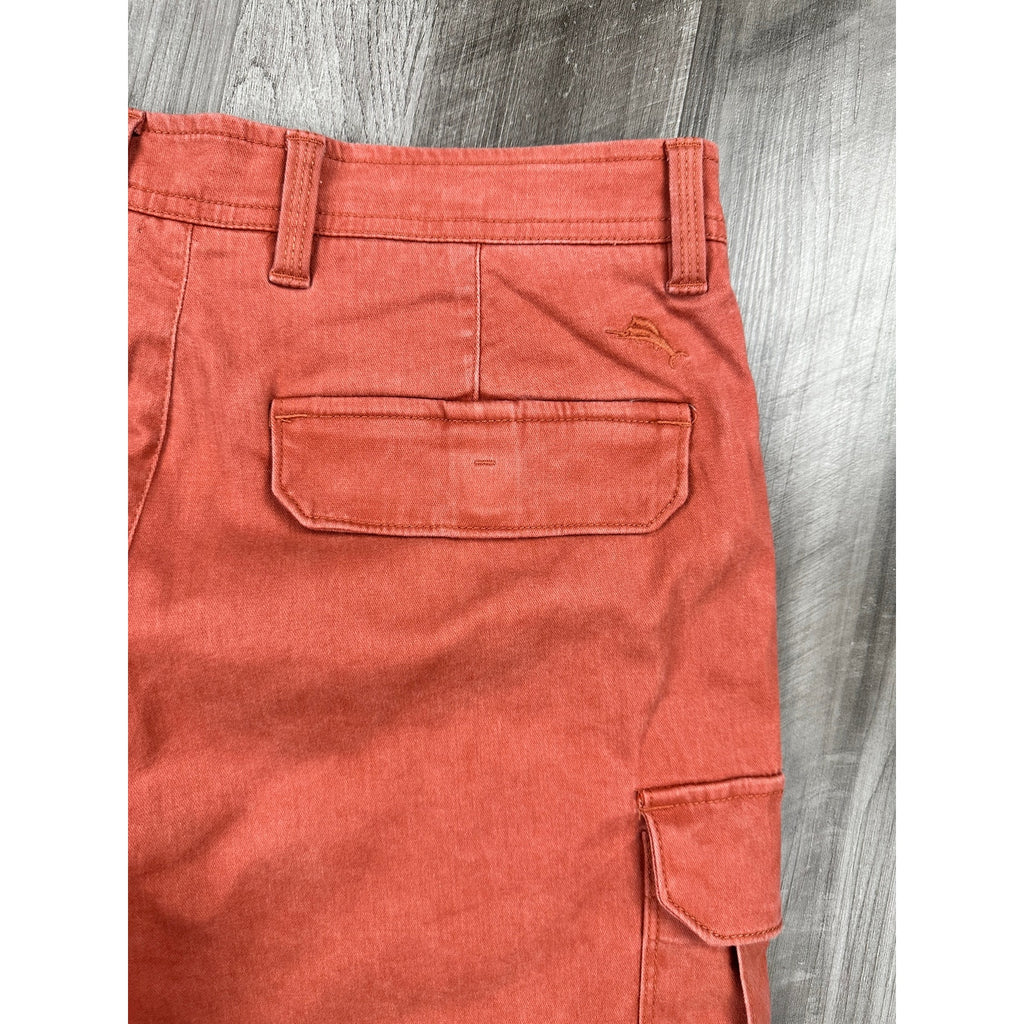 Tommy Bahama Cabo Coast Cargo 9" Shorts in Desert Red — Size 30