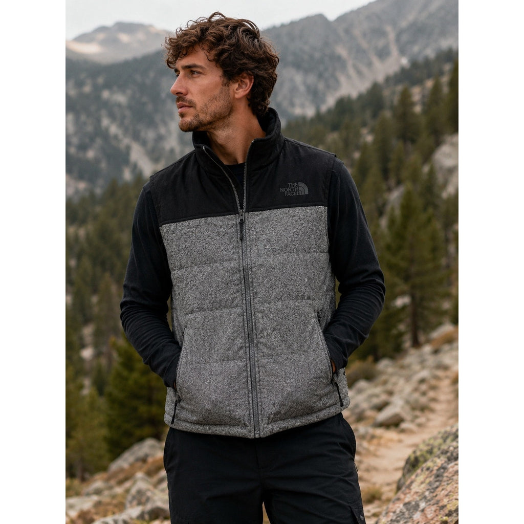 The North Face Wool Blend Retro Utility Vest in Black and Gray — Size Large // Preowned