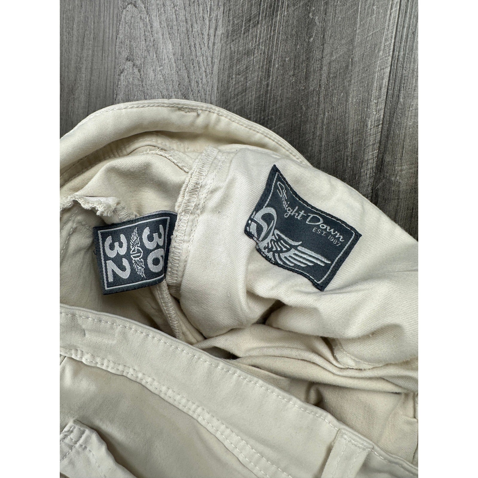 Straight Down Clemson Performance Golf Chino Pants in Light Cream — Size 36 // Preowned