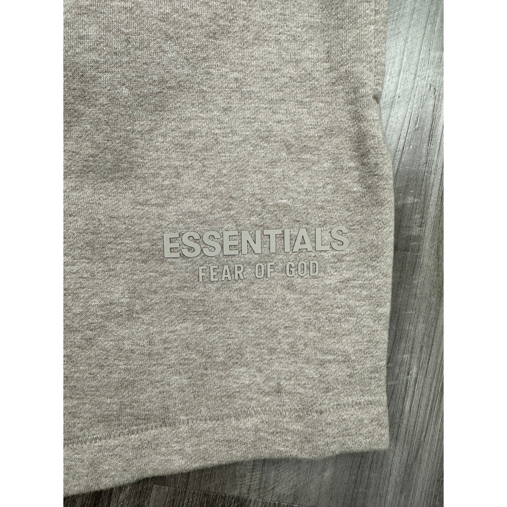Fear of God Essentials Classic Fleece Sweat Shorts in Light Heather Oatmeal Tan — Size Large // Preowned