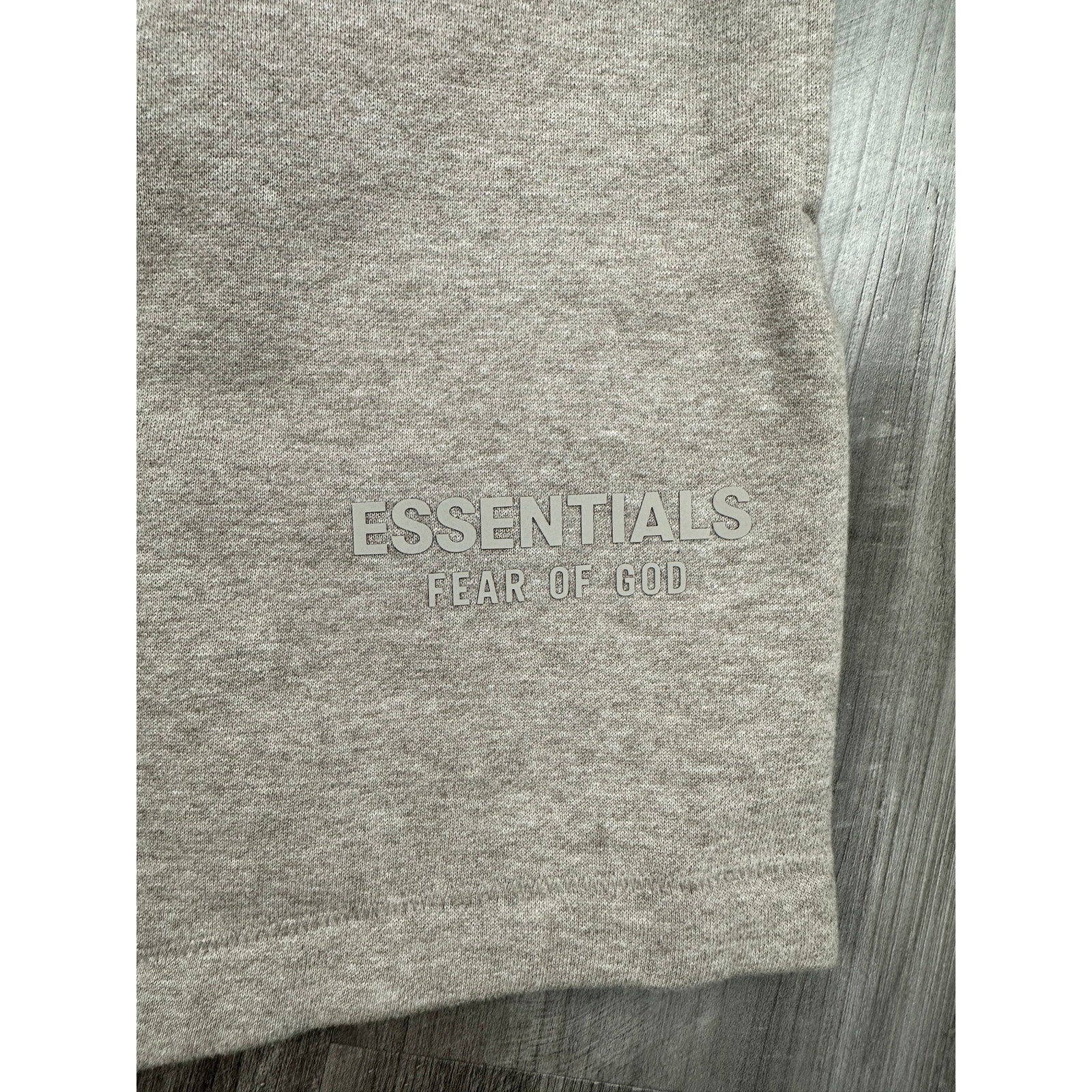 Fear of God Essentials Classic Fleece Sweat Shorts in Light Heather Oatmeal Tan — Size Large // Preowned