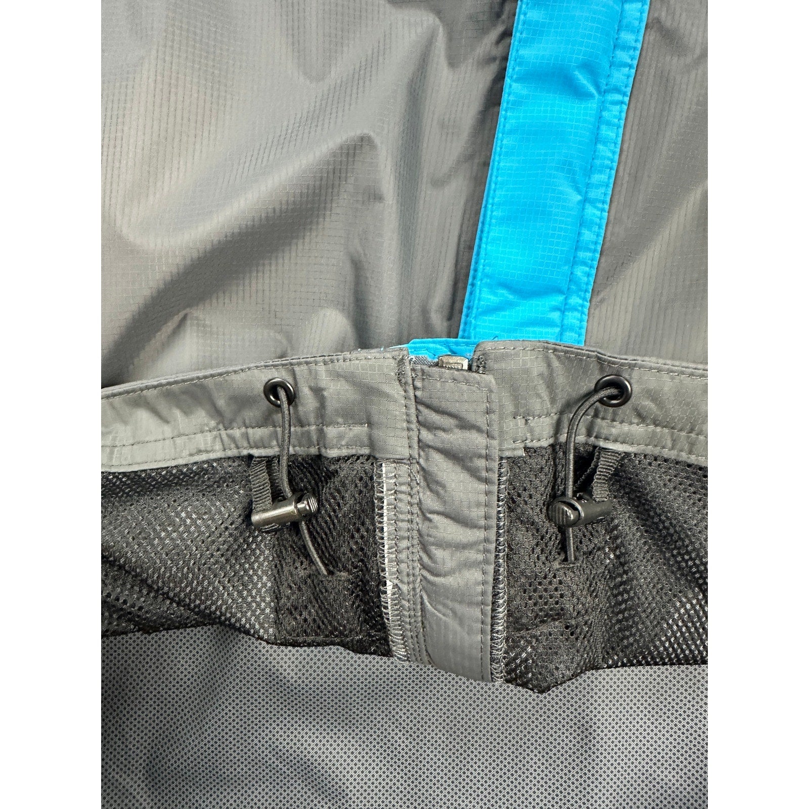 Grundens Trident Ripstop Hooded Jacket in Coastal Blue — Size Medium