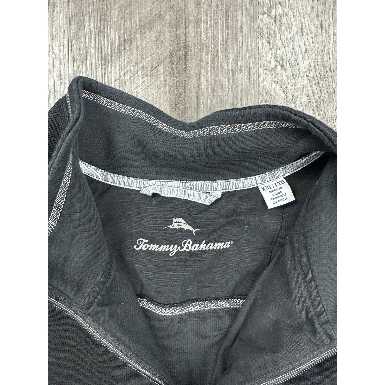 Tommy Bahama Montego Beach Mock Neck Quarter Zip Pullover in Black — Size 2XL // Preowned