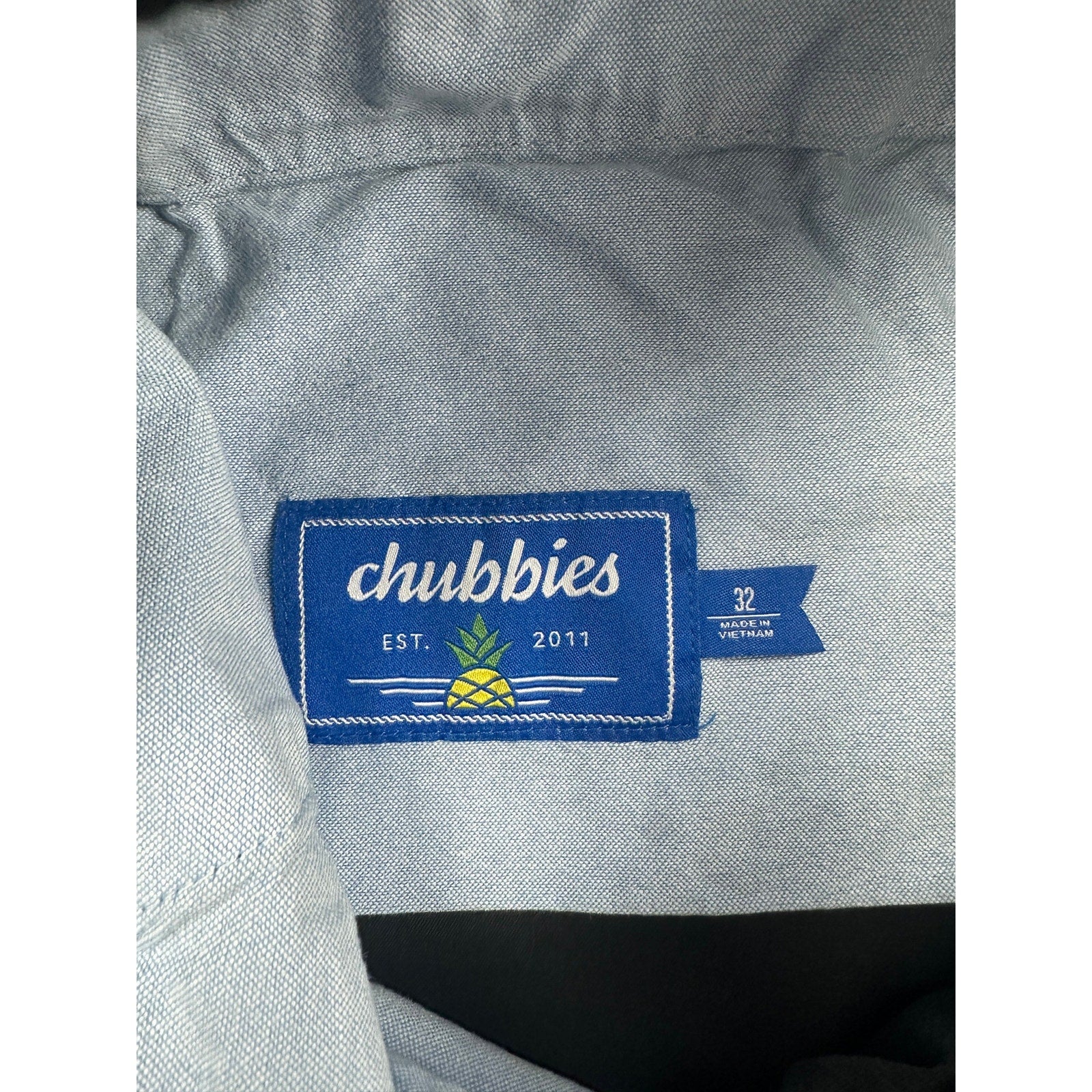 Chubbies The Flat Front Collection Regular Fit 7" Chino Shorts in Shadowstorm Black — Size 32 // Preowned