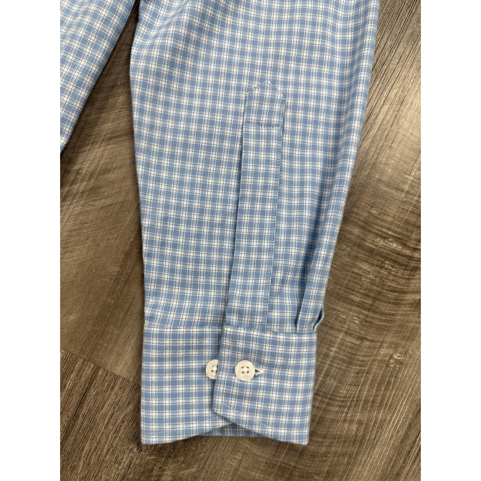 Holderness & Bourne The McColl Signature Fit Plaid Long Sleeve Shirt in Bedford Blue — Size Medium