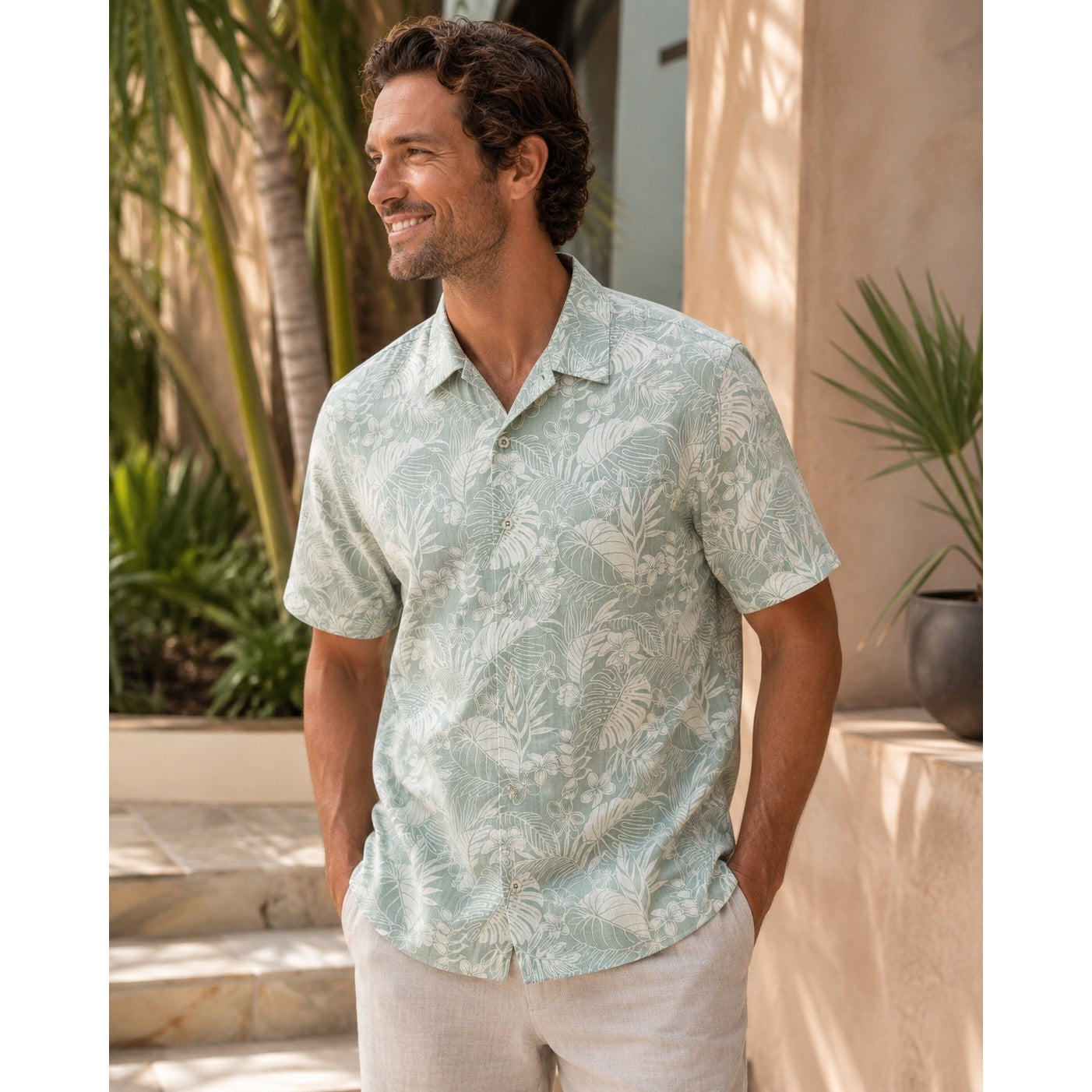 Tommy Bahama Hawaiian Floral Cotton Short Sleeve Camp Shirt in Natural Mint — Size Medium