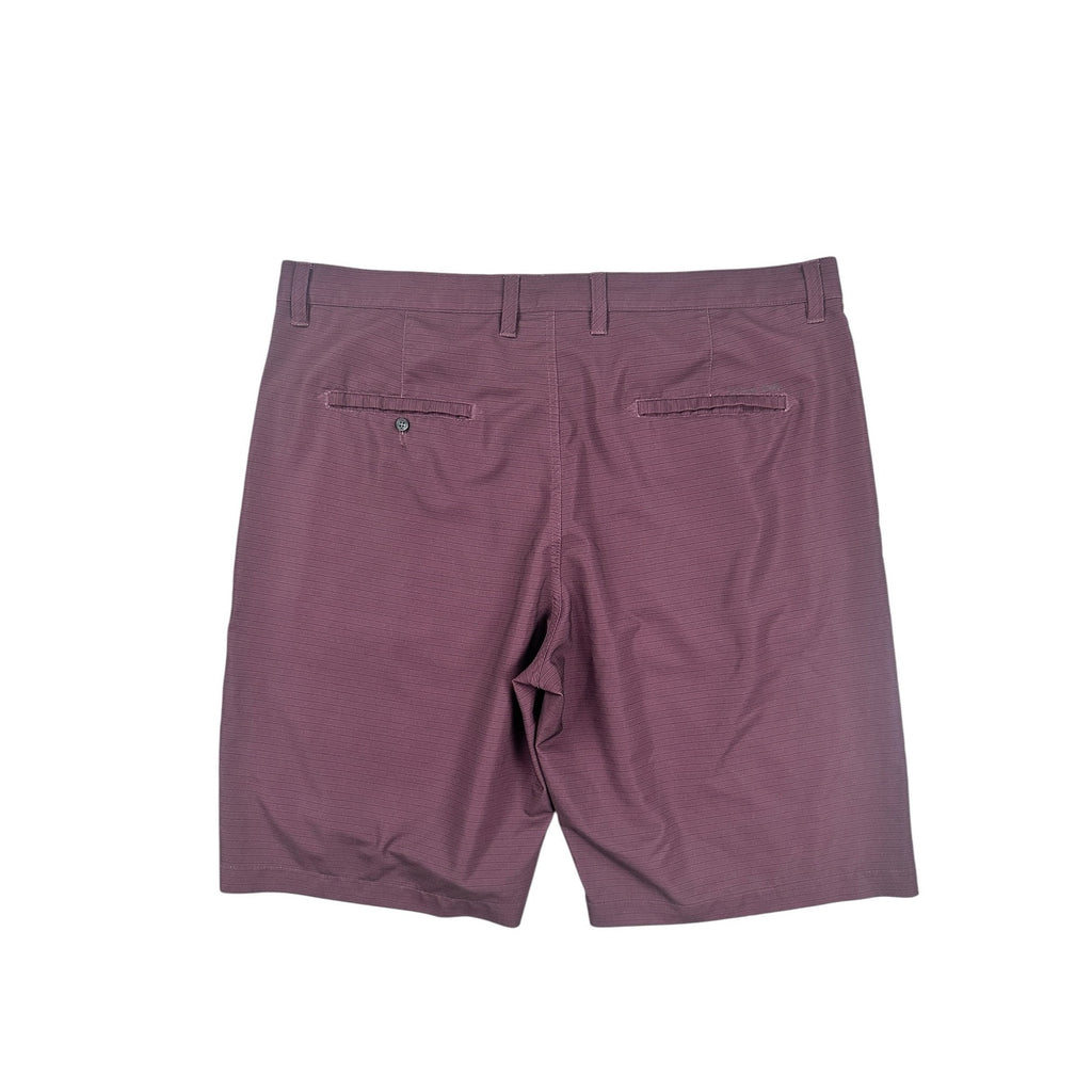 Travis Mathew Striped Golf Shorts in Maroon Black — Size 38 // Preowned