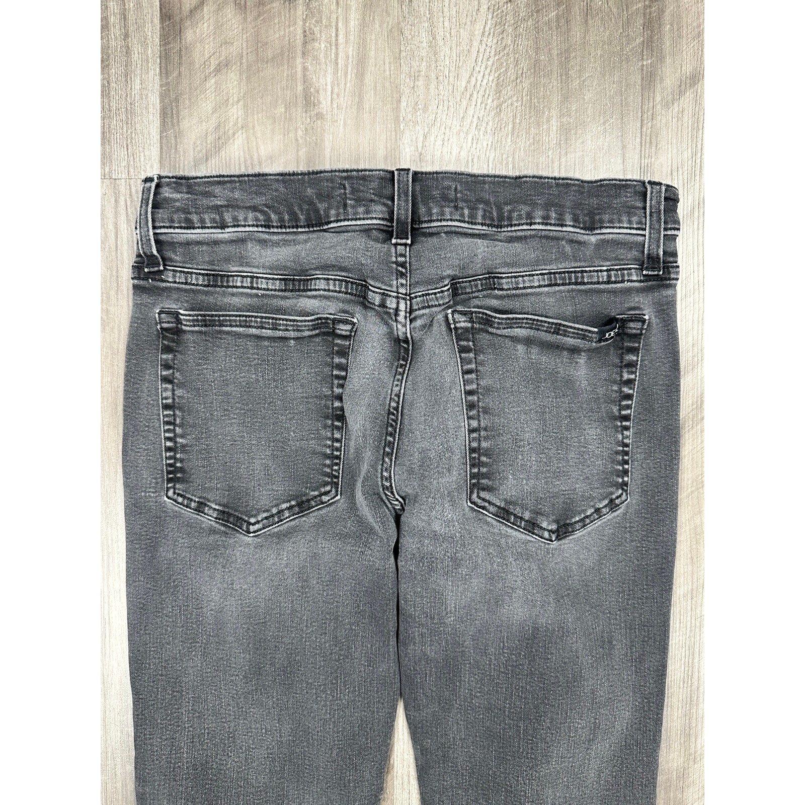 Joe's Jeans Slim Fit Jeans in Chase Washed Black — Size 32 // Preowned