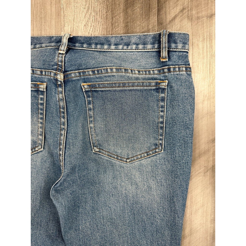 A.P.C. Petit New Standard Modern Slim Straight Jeans — Size 31 // Preowned