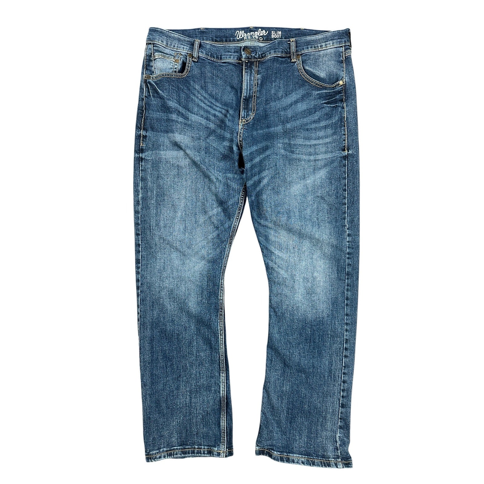 Wrangler Retro Slim Bootcut Jean in Layton Medium Wash — 42x32