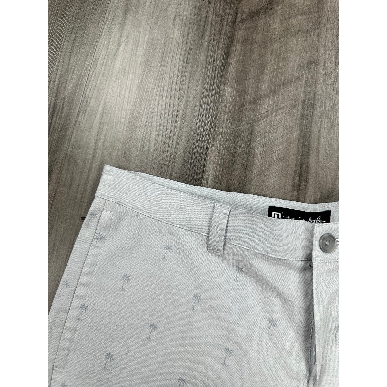 Travis Mathew Resort to This Palms Golf Shorts in Heather Microchip — Size 36