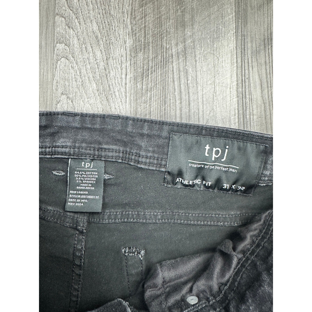 TPJ The Perfect Jean Athletic Fit Jeans in Washed Black — Size 31x32 // Preowned