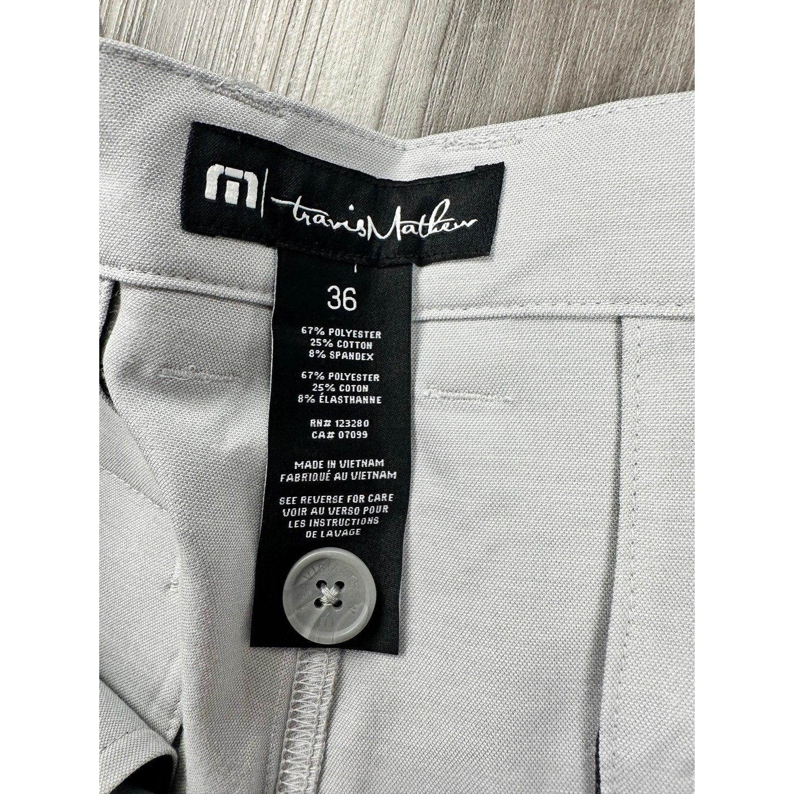 Travis Mathew Resort to This Palms Golf Shorts in Heather Microchip — Size 36