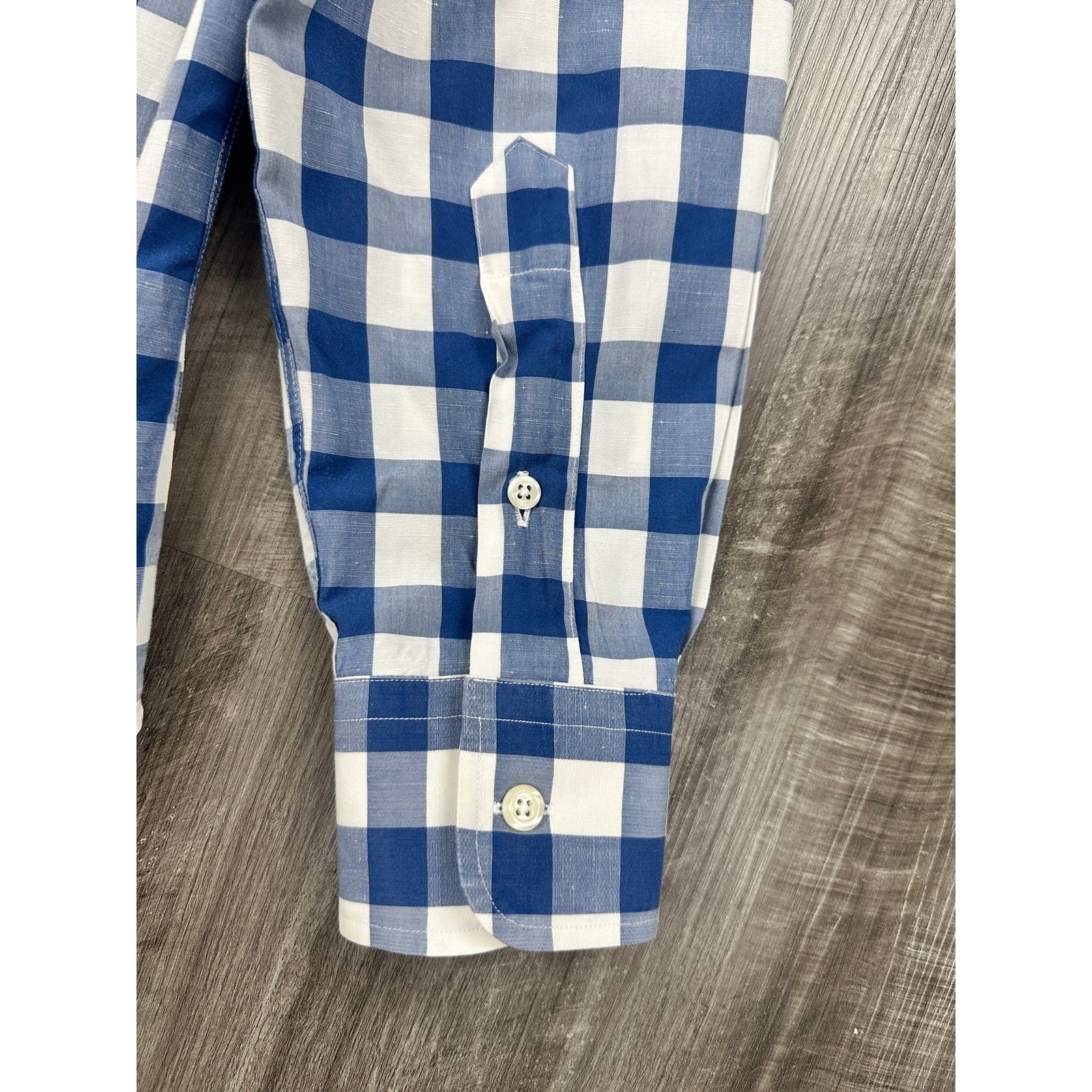 Gitman Bros. Made in USA Checkered Long Sleeve Button Down in Blue and White — Size Large // Preowned