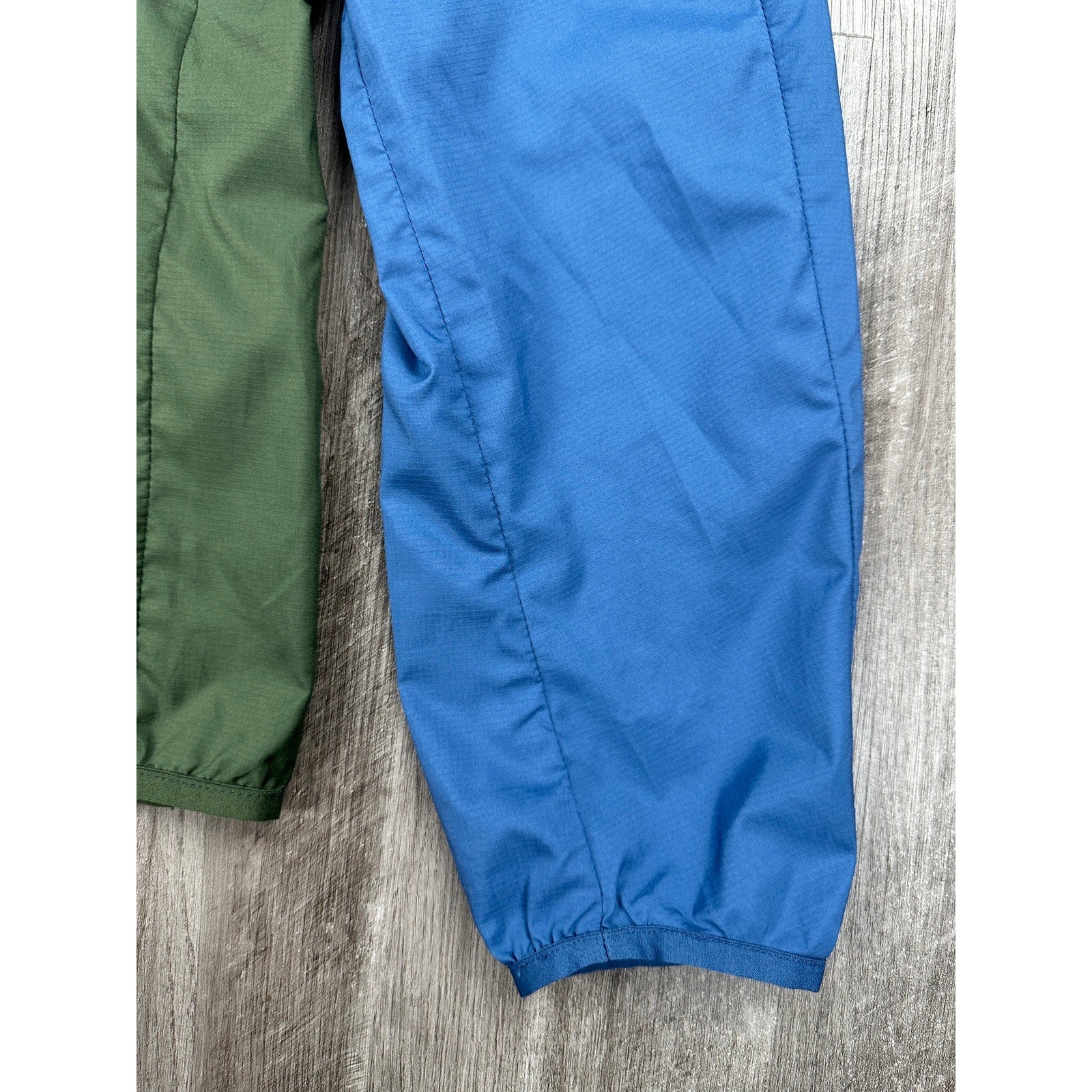 JW Anderson x UNIQLO Colorblack Packable Windbreaker Parka in Olive, Blue, Tan — Size Small // Preowned