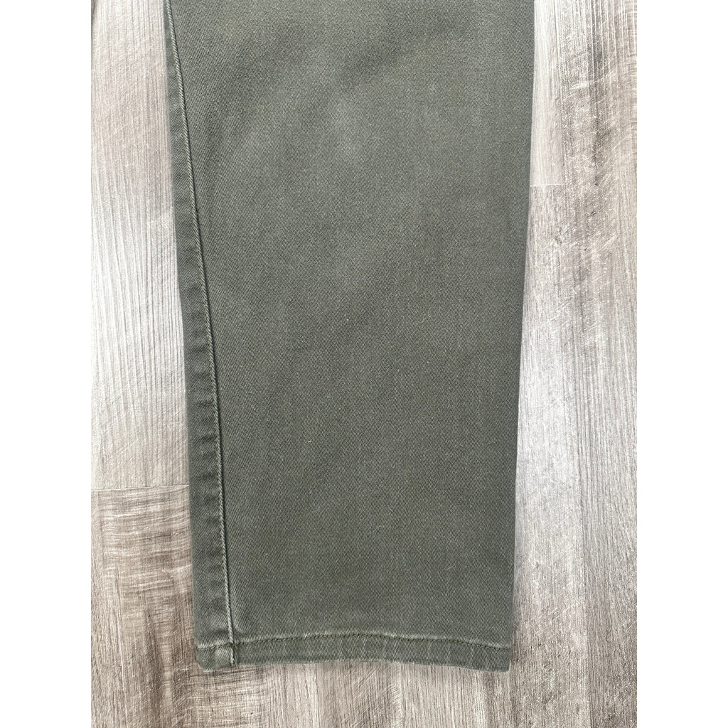 Stitches & Rivets Twill Wear Slim Fit Chino Jeans in Charcoal Green — Size 40x32 // Preowned
