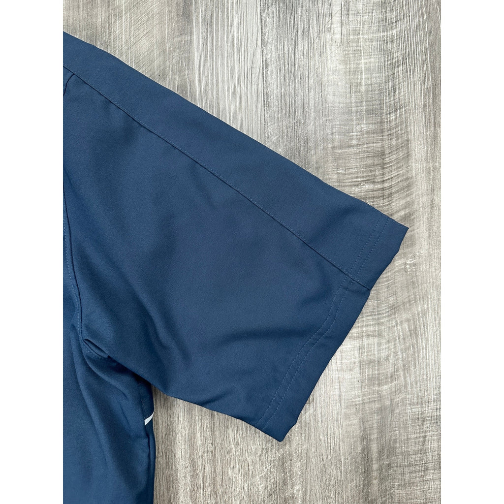 TravisMathew Sport Mode Short Sleeve Hoodie — Size Medium // Preowned