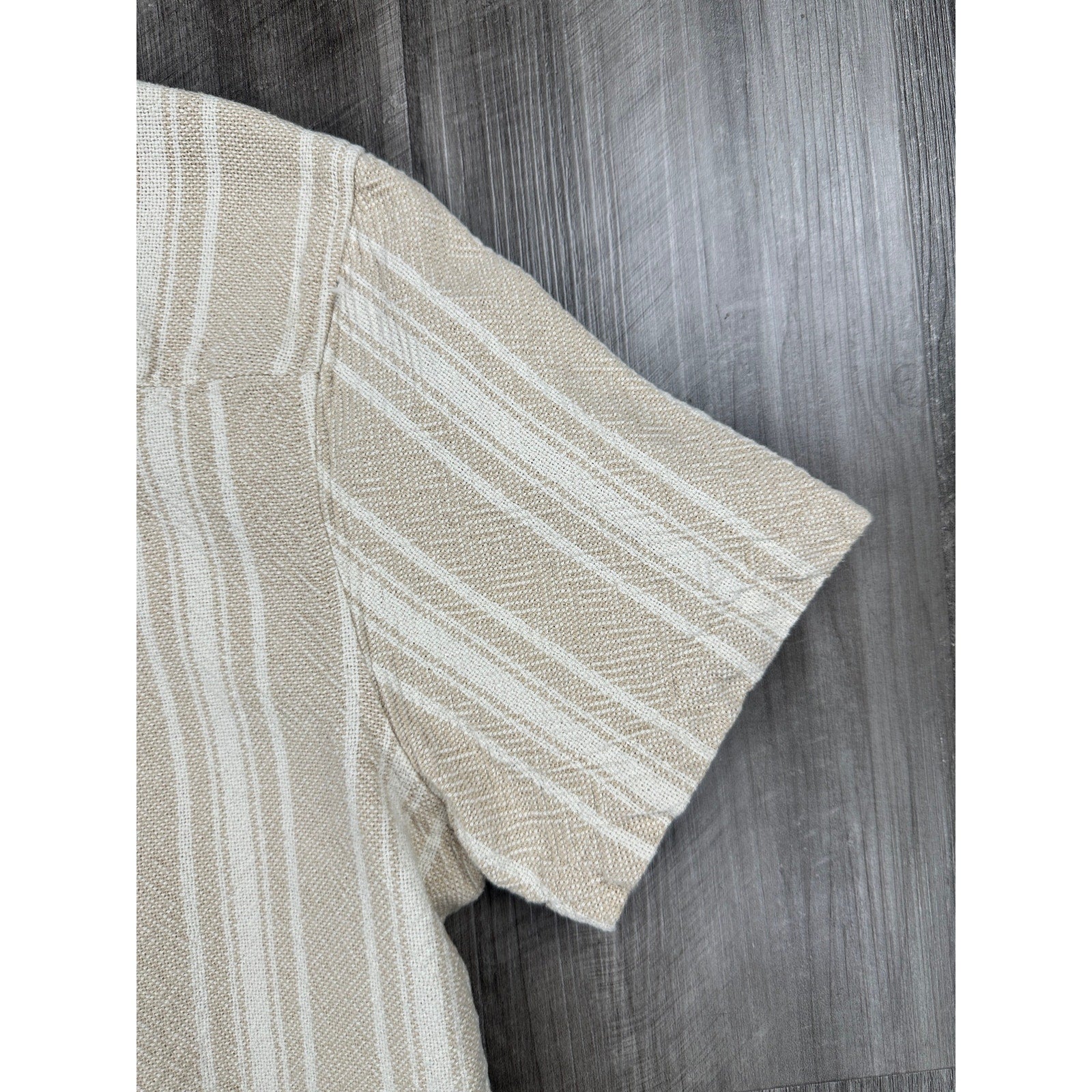 Marine Layer Natural Vertical Stripe Short Sleeve Woven Camp Shirt in Natural Tan, White — Size Medium // Preowned