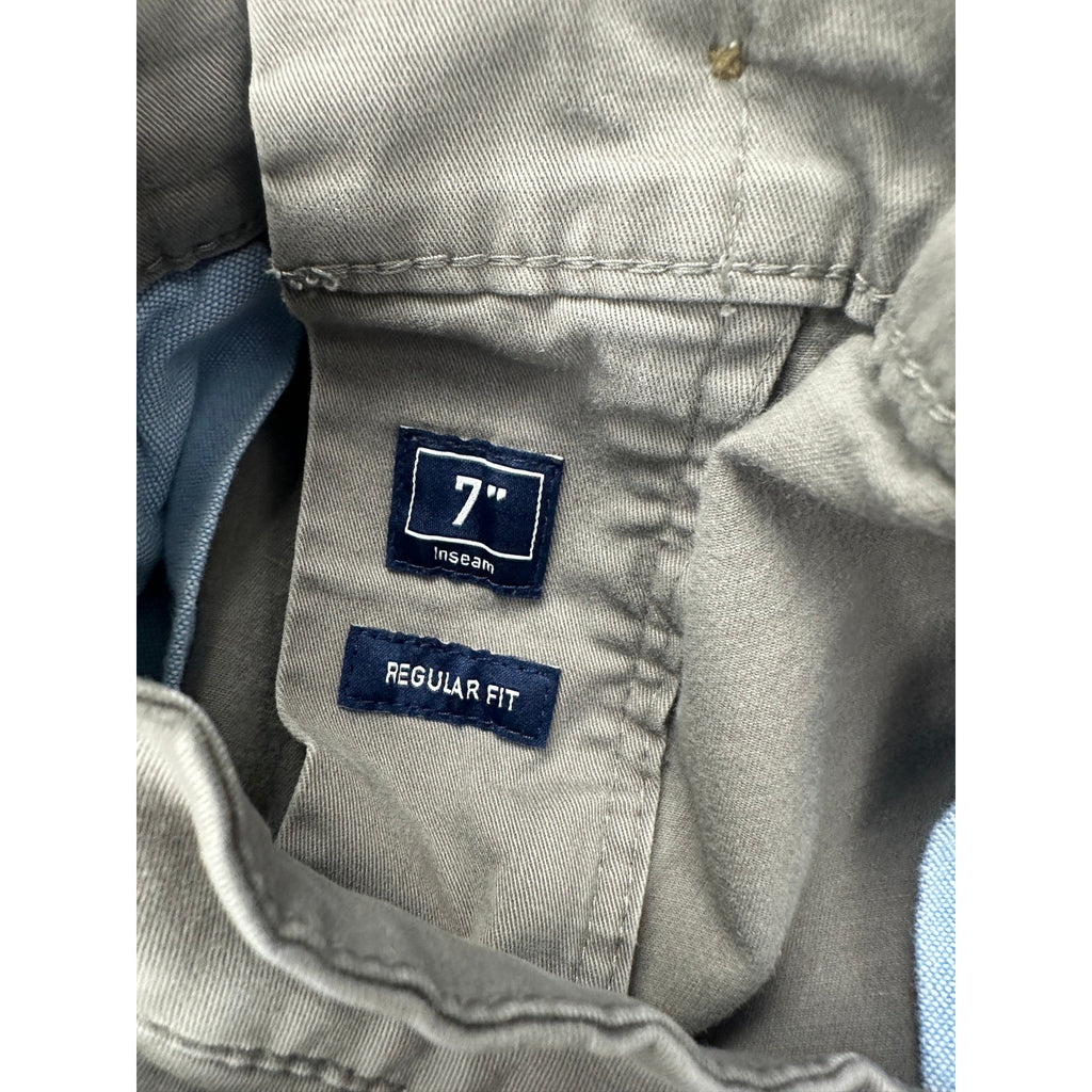 Chubbies The Flat Front Collection Regular Fit 7" Chino Shorts in Taupe Gray — Size 32 // Preowned