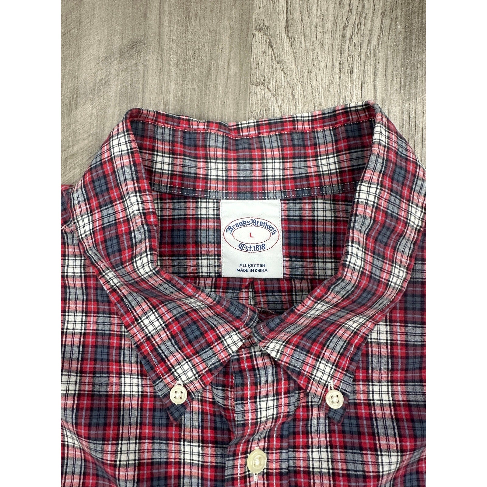 Brooks Brothers Plaid Long Sleeve Shirt in Red, Gray, White, Black — Size Large // Preowned