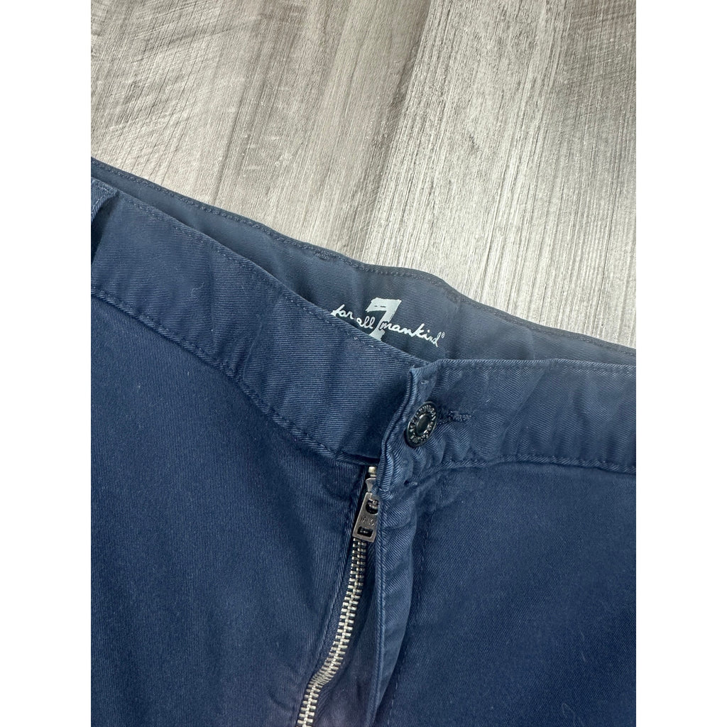 7 For All Mankind Luxe Performance Classic Chino Shorts — Size 36 // Preowned