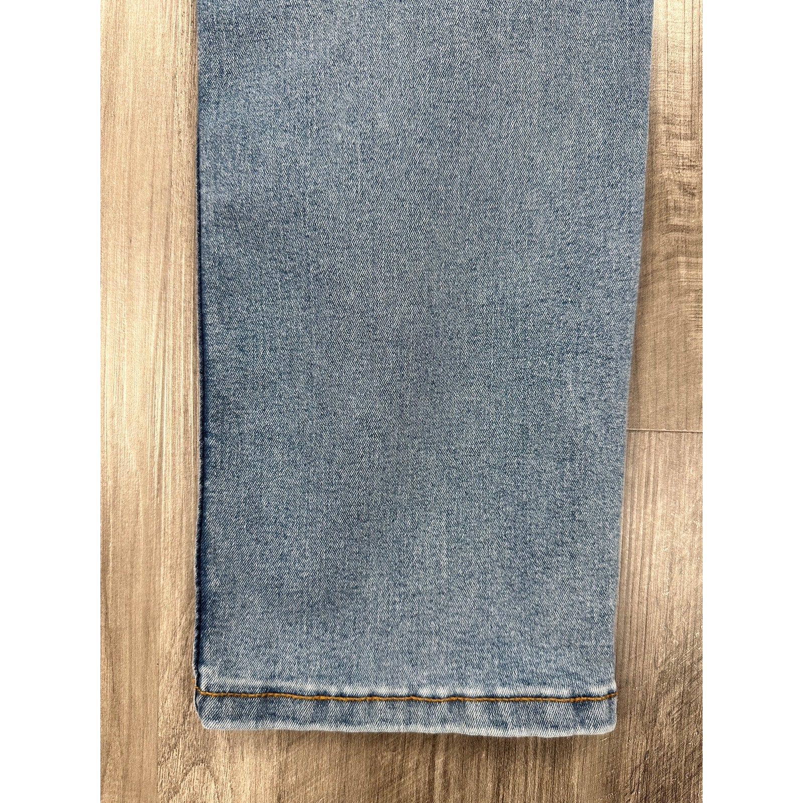 TPJ The Perfect Jean NYC Slim Thick Jean in Blue — Size 32x32 // Preowned