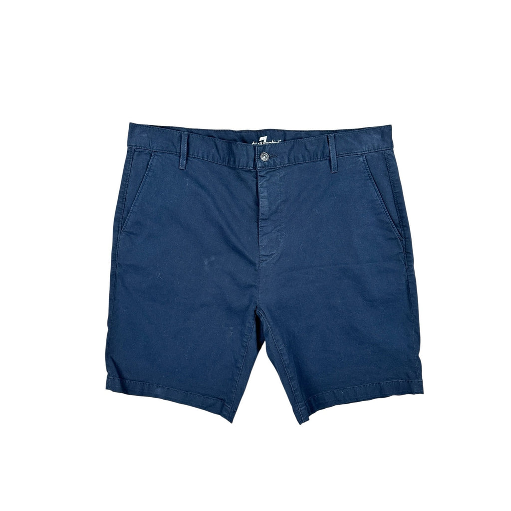 7 For All Mankind Luxe Performance Classic Chino Shorts — Size 36 // Preowned