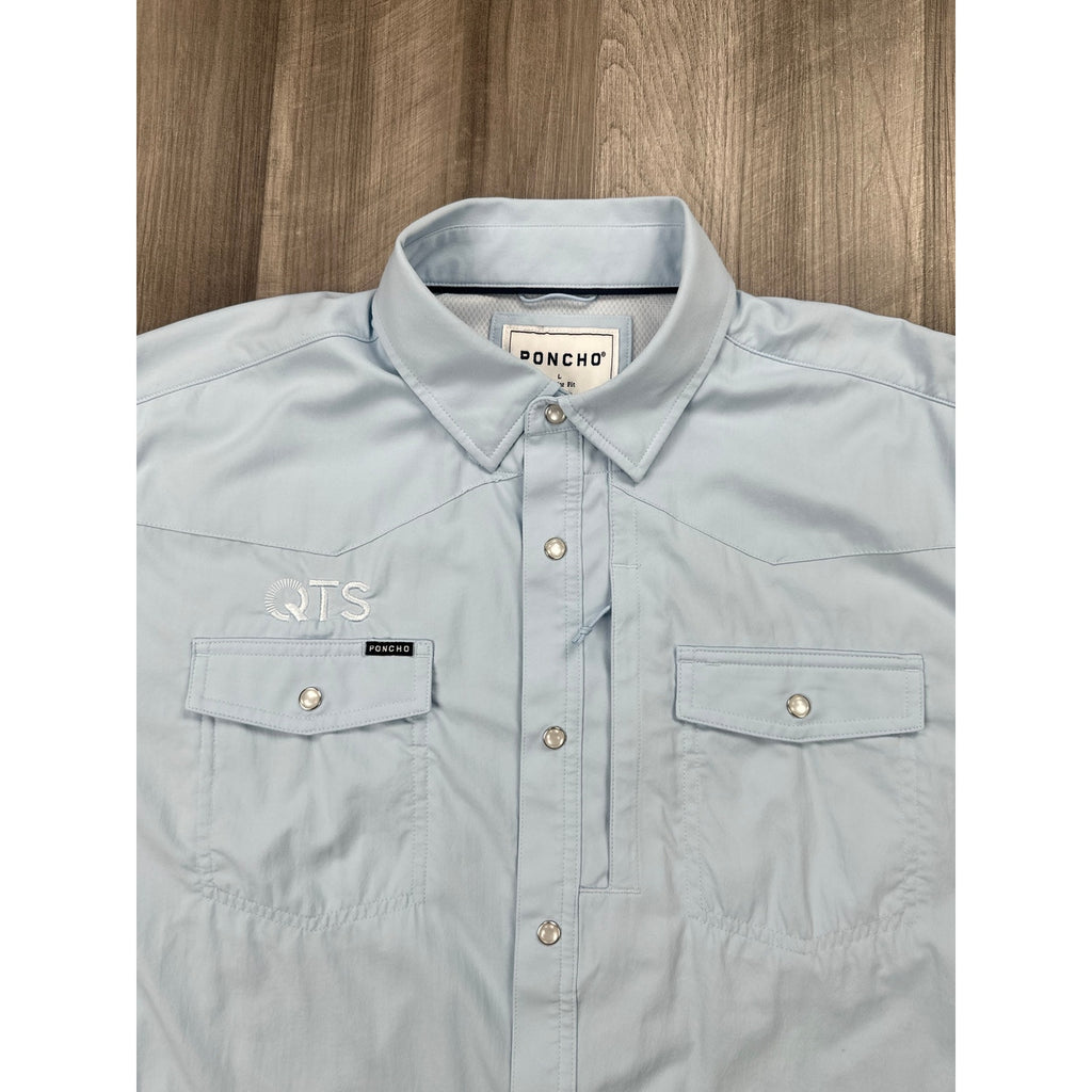 Poncho Regular Fit Western Performance Short Sleeve Pearl Snap Button Down in Light Blue — Size Large // Preowned