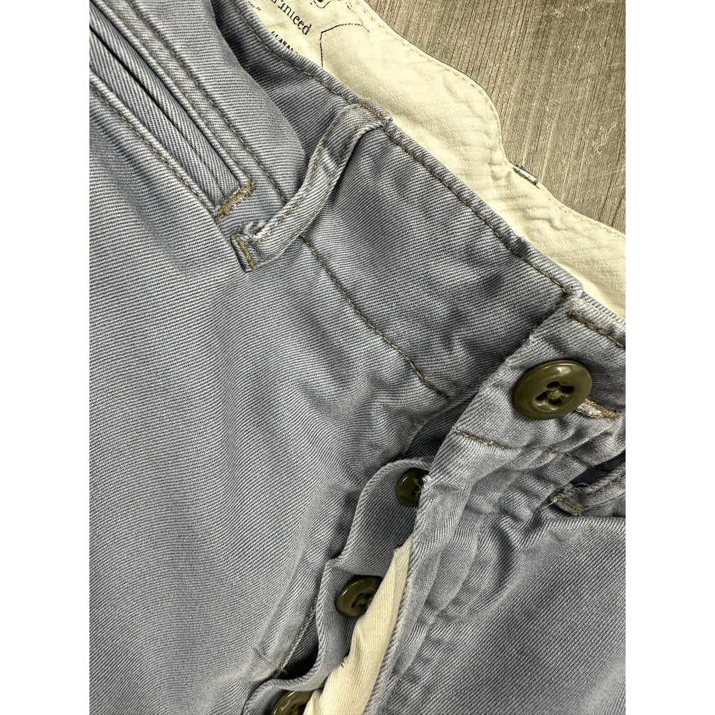 Wallace & Barnes Slim Fit Military Officer's Chino Pants — Size 33 // Preowned